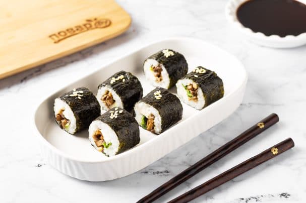 Роллы с грибами