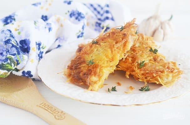 Рибка в картопляній скоринці