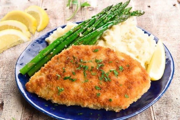 Schnitzel with side dish