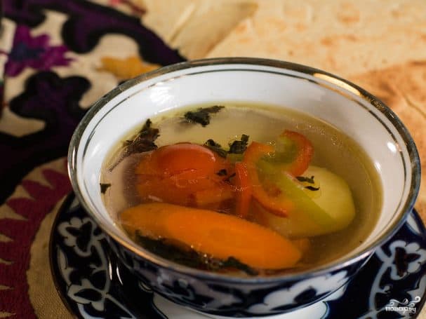 Шурпа из петуха