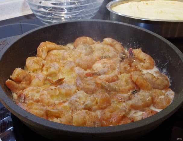 Сметанковий соус до креветок