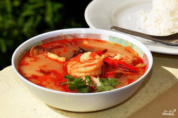 Том Ям з крэветкамі