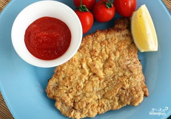 Viennese pork schnitzel