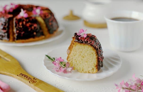 Grandma’s Semolina Cake with Kefir