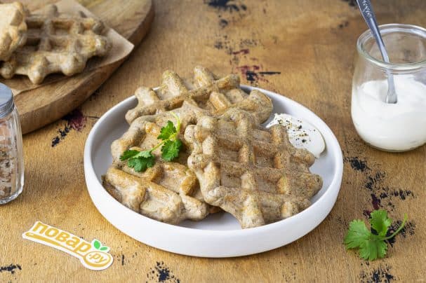 Бязглютэнавыя вафлі з кабачкам