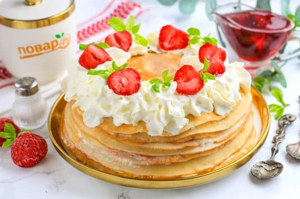 Pancake Cake with Cottage Cheese and Strawberries