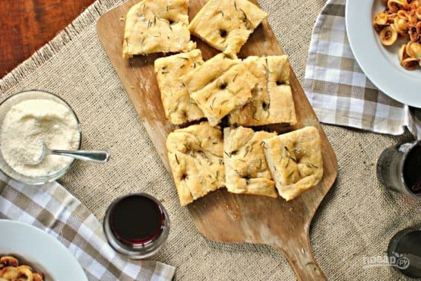 Focaccia with rosemary and sea salt
