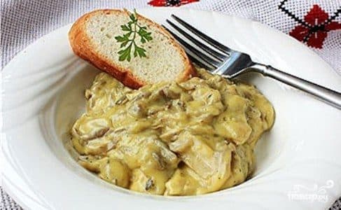 Фрыкасе з грыбамі