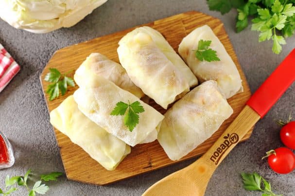 Cabbage rolls from fresh cabbage for freezing