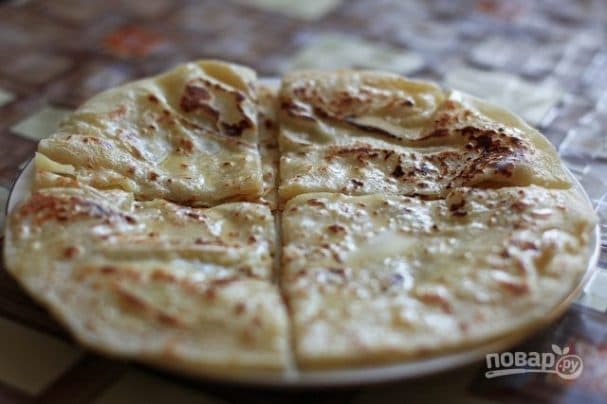 Khachins with potatoes