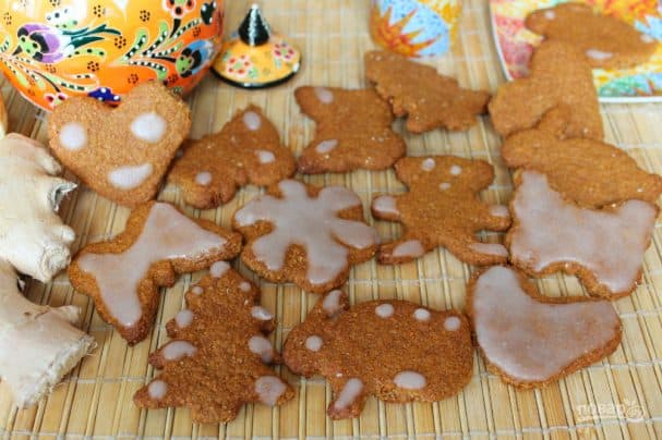 Eggless Gingerbread Cookies