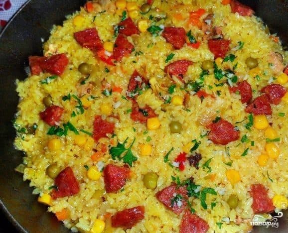 Іспанська паелья з куркою