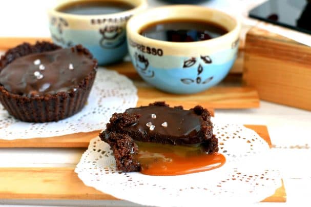 No-Bake Caramel Cupcakes
