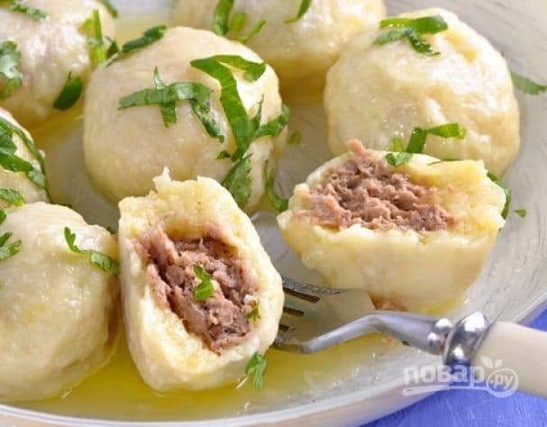 Картопляно-сирні ньоккі, фаршовані м'ясом