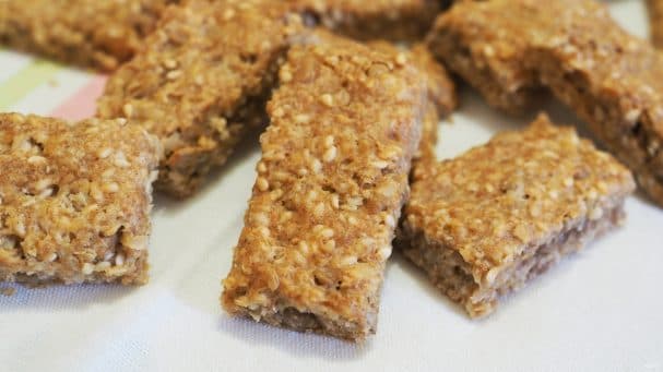 Крекери зі злаками