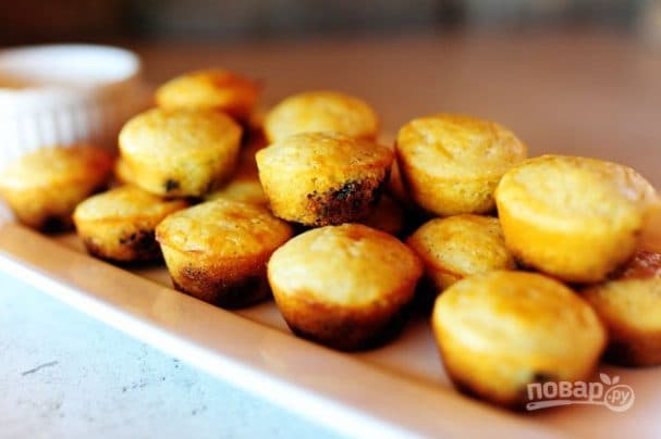 Blueberry Corn Muffins