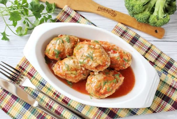 Lazy cabbage rolls with broccoli