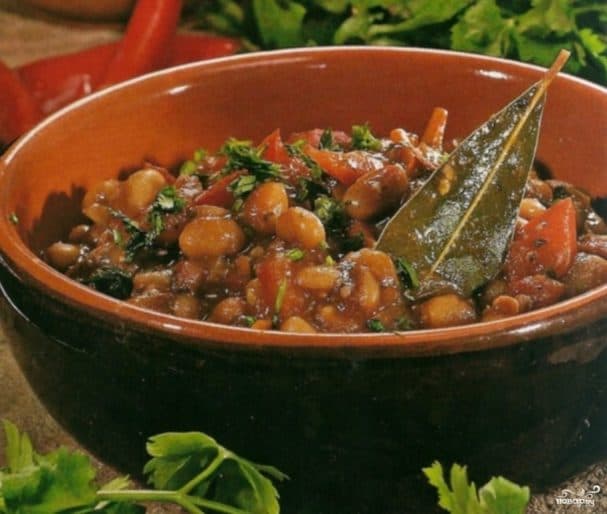 Лобіё з мясам у мультыварцы