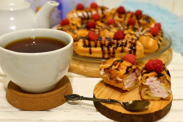 Маліновыя эклеры