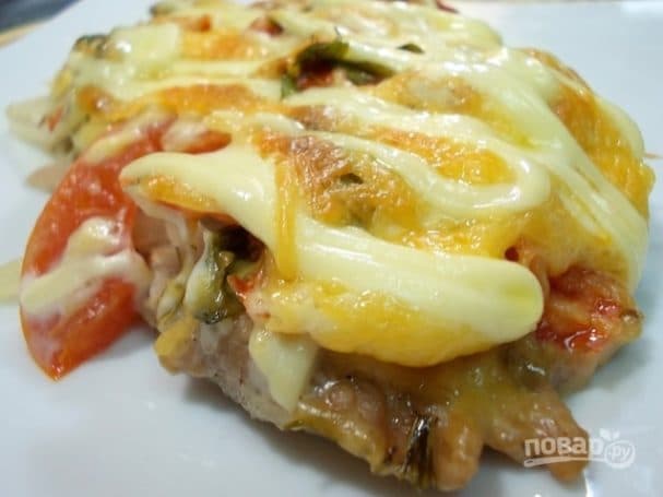 Beef stroganoff with mushrooms baked in the oven