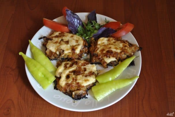 French-style pork with mushrooms
