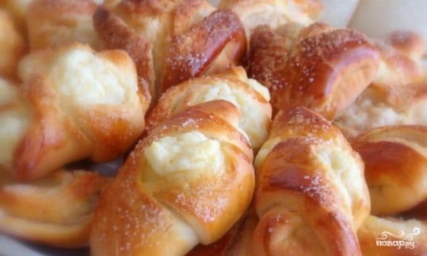 Плюшки з творогом