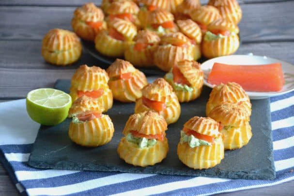 Profiteroles with avocado cream and salmon