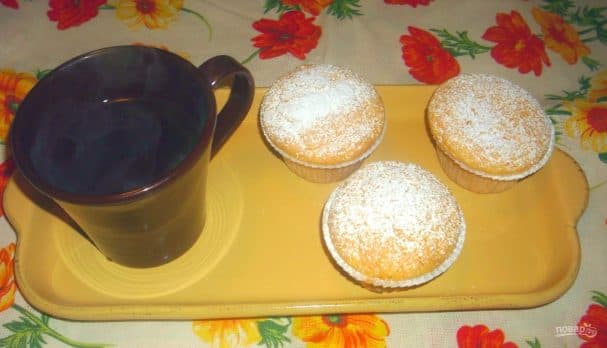 Simple Carrot Muffins