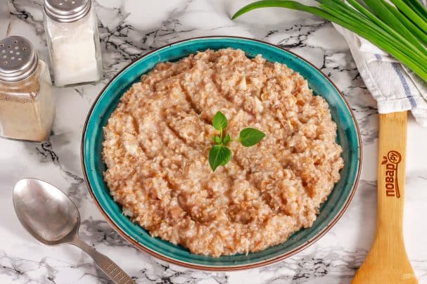 Пшаная каша з мясам