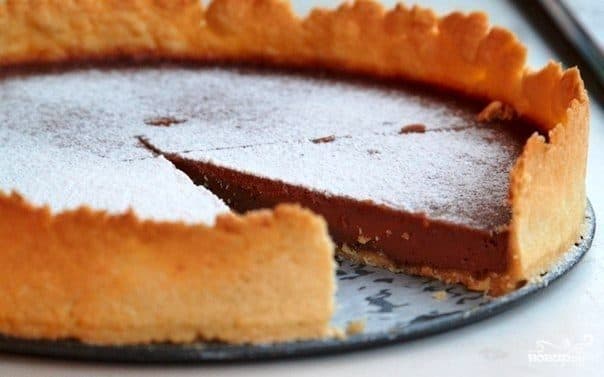 Chocolate tart