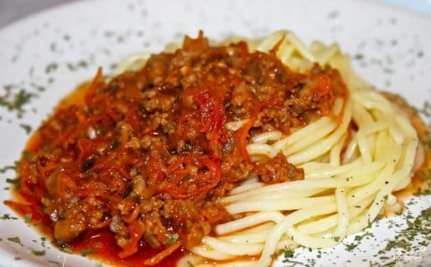 Spaghetti with Bolognese sauce