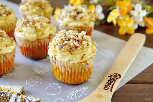 Pumpkin cupcakes