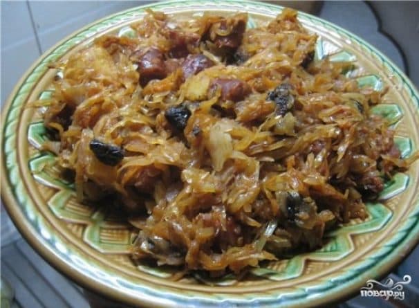 Бігус з кавбасай