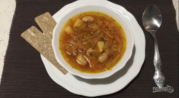 Постны боршч з фасоллю