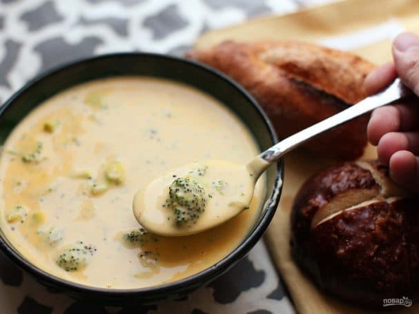 Dietary cheese soup with processed cheese