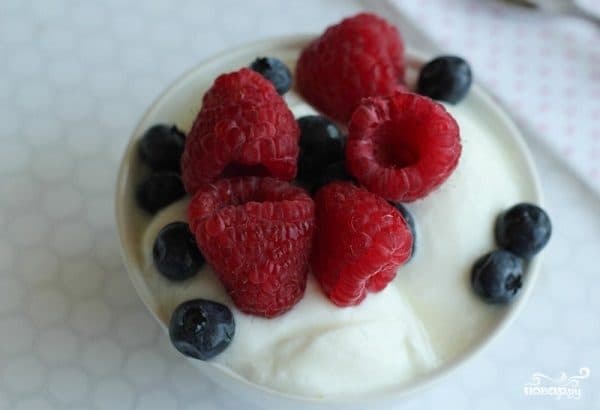 Homemade yogurt in a yogurt maker
