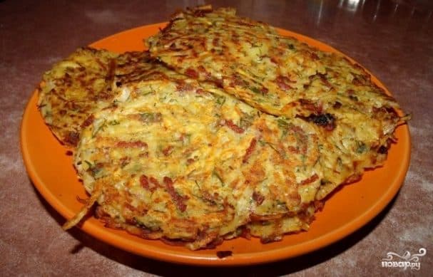 Potato pancakes with sausage