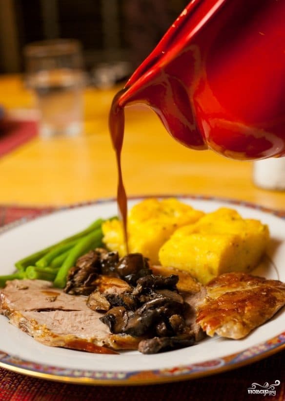 Stuffed lamb leg