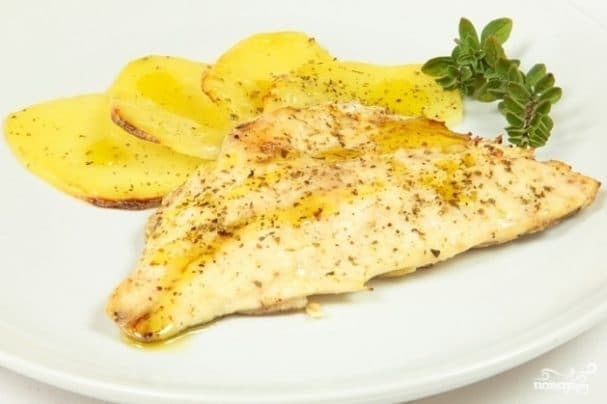Fish fillet with potatoes