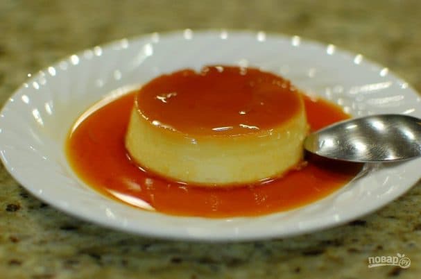 Флан з карамеллю