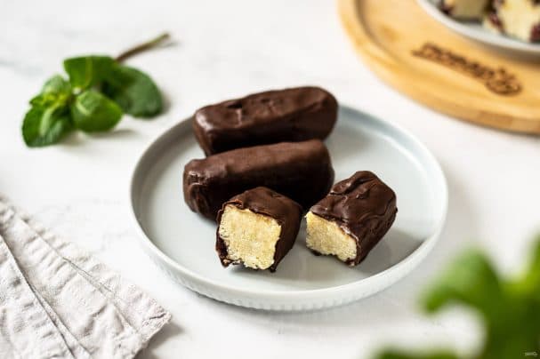 Millet-based sweetened cheese curd bars