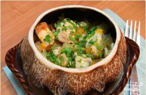Casserole with cabbage, potatoes, and chicken