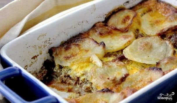 Гратан з бульбамі з мясам