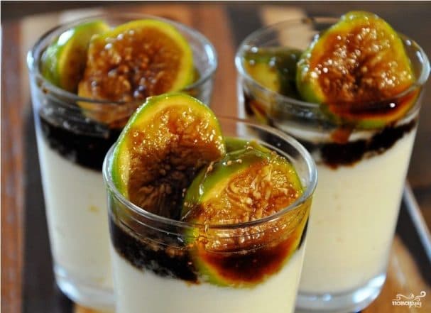 Fried figs with ricotta