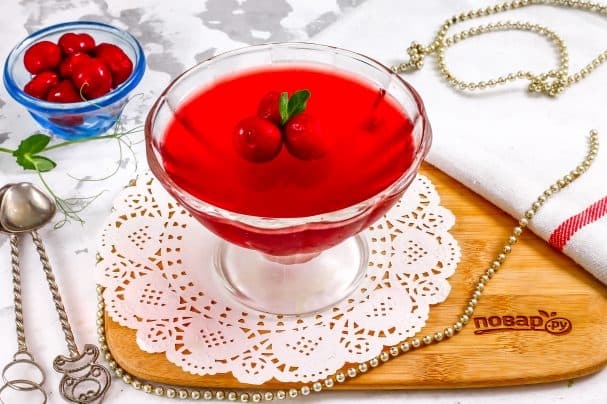 Cherry juice jelly