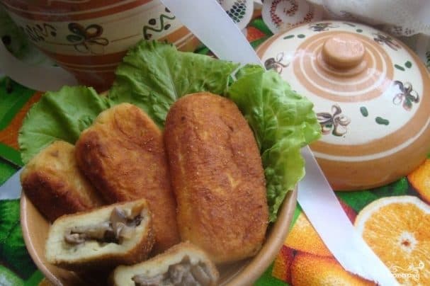 Potato pancakes with mushrooms