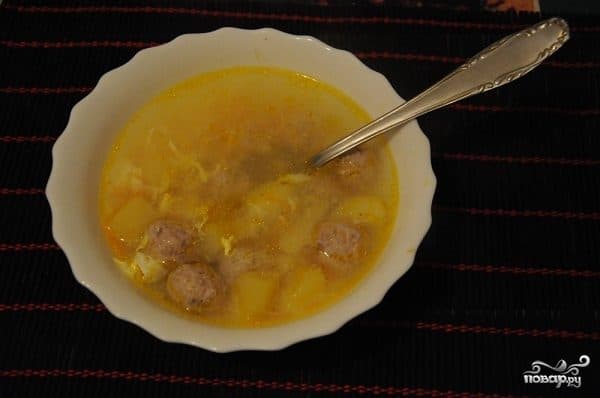 Classic soup with meatballs