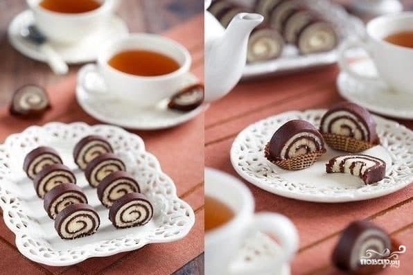 No-bake coconut-chocolate rolls