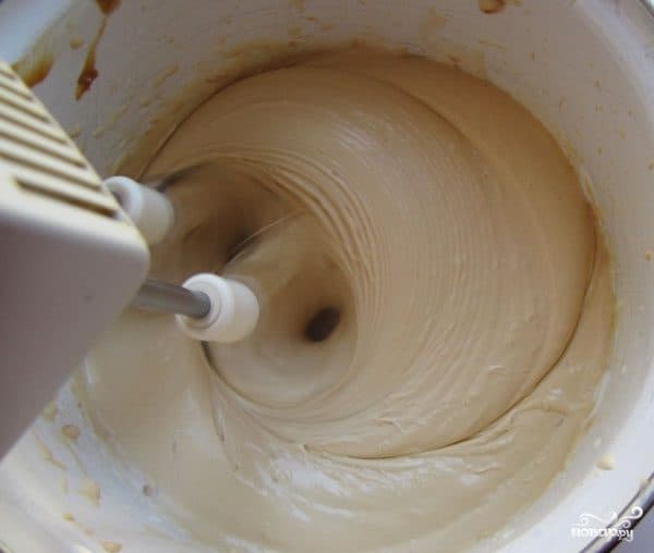 Sour cream cream for sponge cake