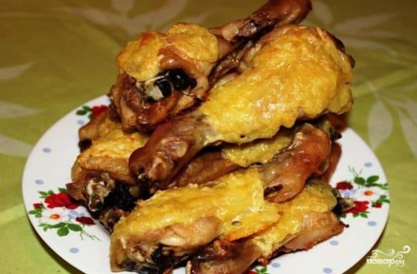 Chicken leg with cheese